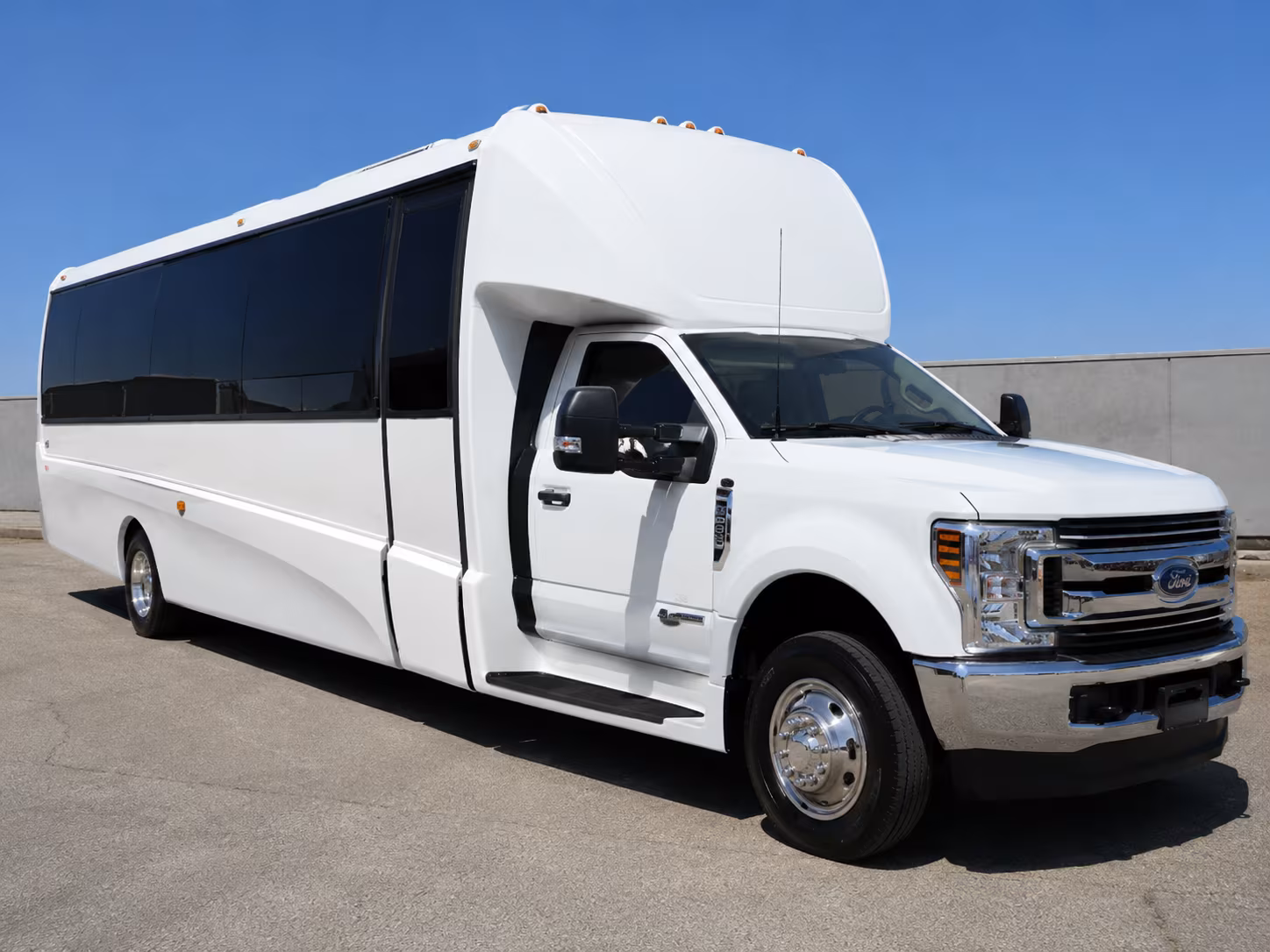 buses for gardena area field trips to science and technology destinations