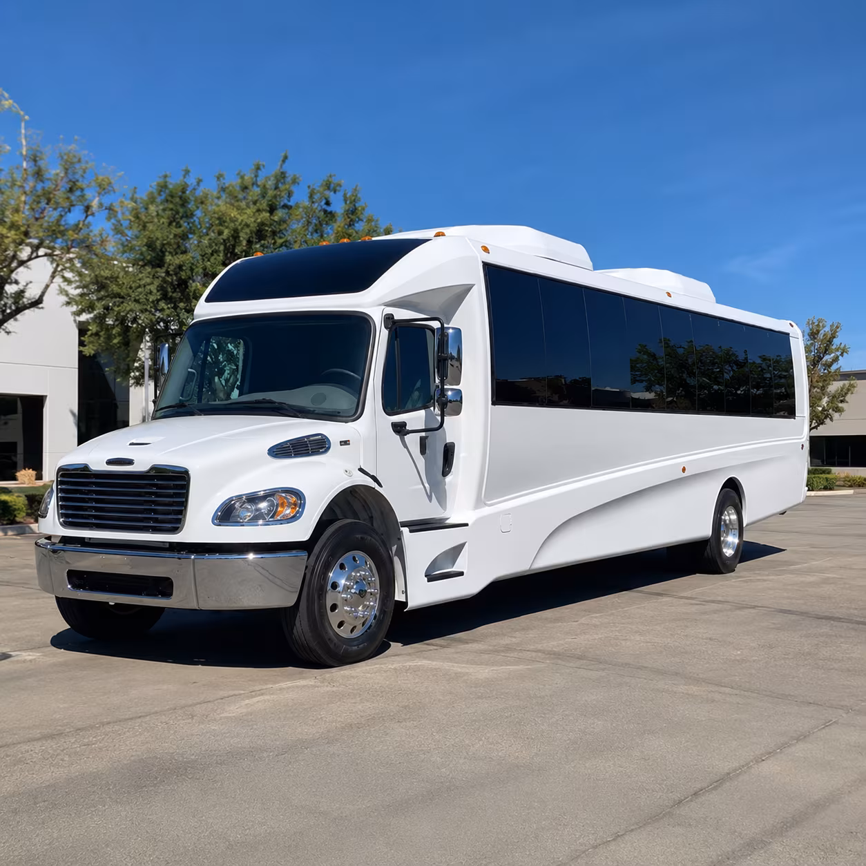 gardena 25 passenger minibus