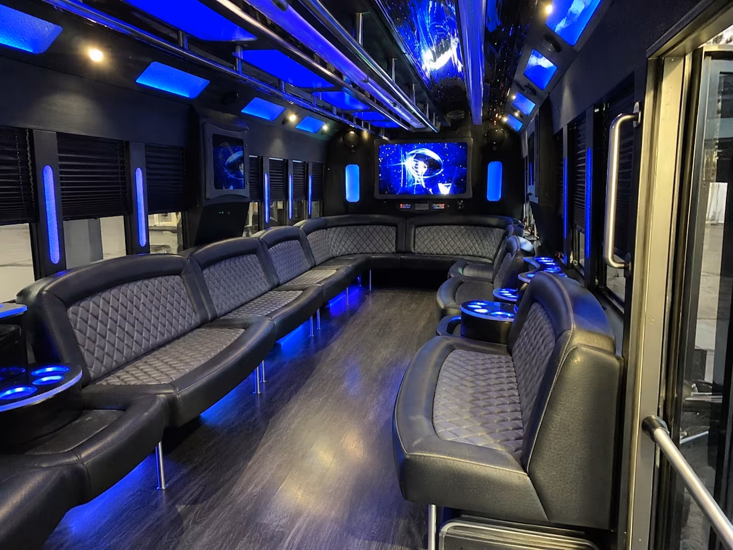 gardena 28 passenger party bus interior