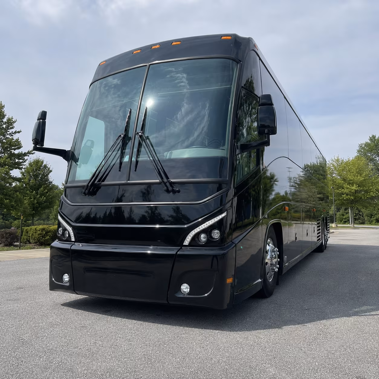 los angeles charter bus rentals and employee transportation for gardena businesses