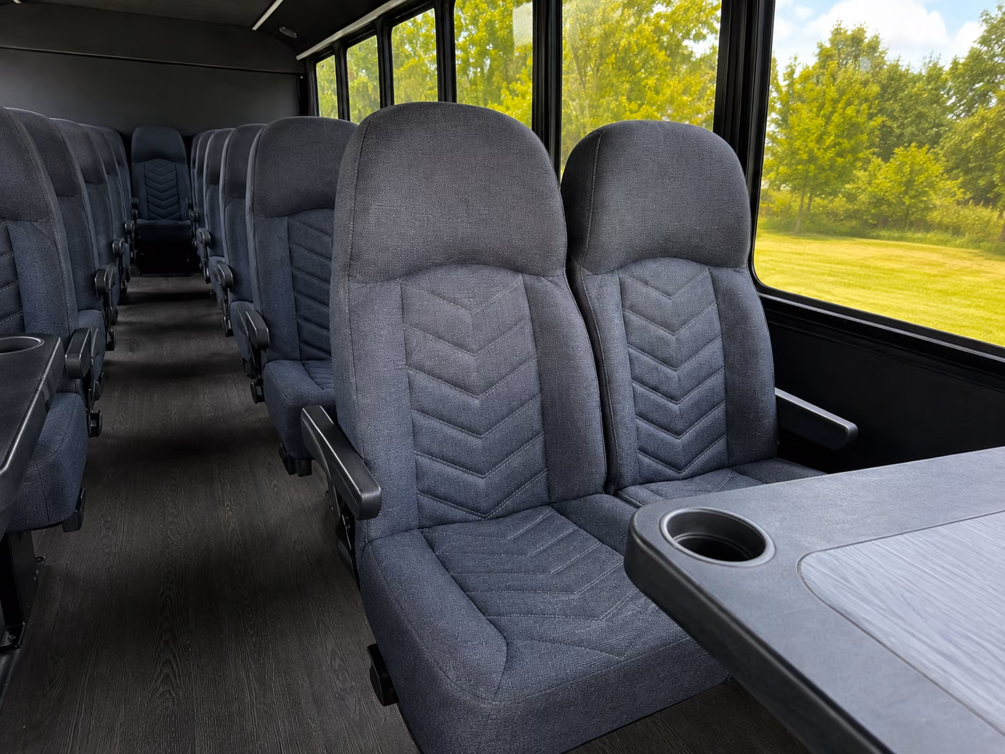 rent a party bus to temecula wine country from gardena
