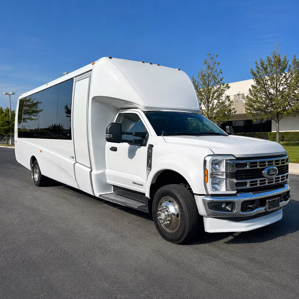 school field trip and group tour buses in gardena california